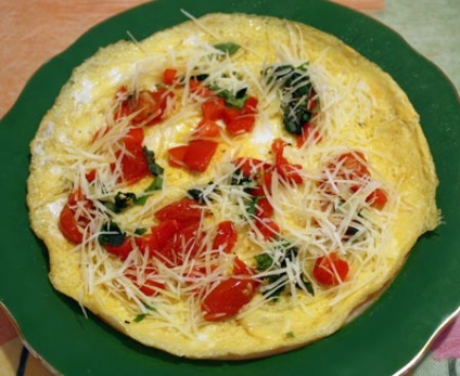 Omelet cu brânză și parmezan