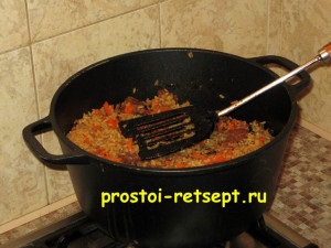 Pilaf din carne de vită, gătiți pur și simplu!