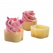 Forme policarbonate pentru dulciuri în magazinul 