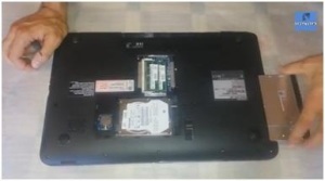 Dezasamblam un laptop toshiba satelit l875d c4m