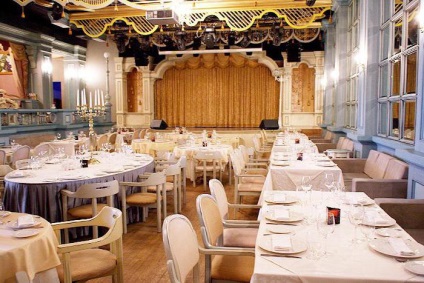 Restaurantul Chaplin Hall din Sankt Petersburg 1