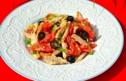 Csirke saláta paradicsom és zeller - lépésről lépésre recept fotók