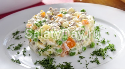 Saláta, friss uborka - egy nagyszerű ízt a recept fotók és videó (uborka) Saláta, friss uborka - egy nagyszerű ízt a recept fotókkal és videó