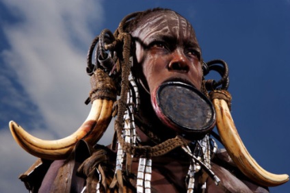 Cele mai interesante triburi care merită vizitate