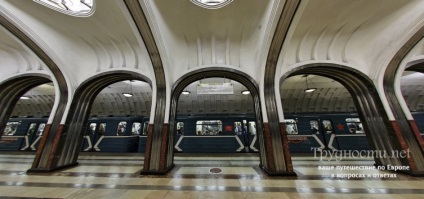 Cea mai frumoasă stație de metrou din Moscova