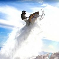 Cele mai periculoase cascadorii pe snowmobile
