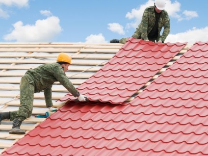 Cât costă să lucrezi la acoperișuri cu acoperiș metalic