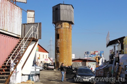 Turnul de apă demolat, turnurile de apă și alte turnuri