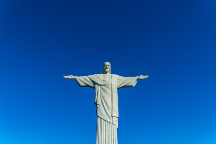 Statuia lui Hristos Răscumpărătorul din Rio de Janeiro, Brazilia