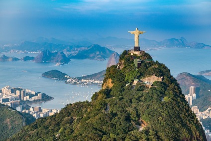 Statuia lui Hristos Răscumpărătorul din Rio de Janeiro, Brazilia