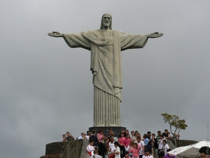 Statuia lui Hristos Răscumpărătorul din Rio de Janeiro, Brazilia