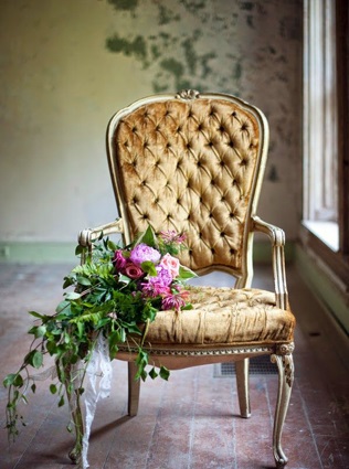 Nunta în mobilier vintage detalii