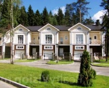 Townhouses, avantaje și dezavantaje