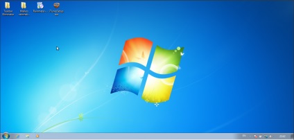A téma a Windows 7, amely teljesen megváltoztatja az asztalon