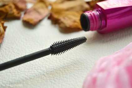 Test hajtás szempillaspirál nedves n vadon kívüli maximális mennyiséget, plusz mascara - klub bloggereket