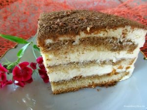 Tort - tiramisu - cu biscuiți