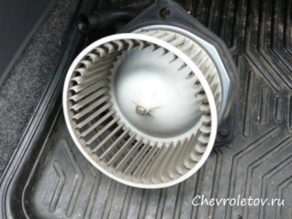 Eliminăm sunetele străine ale lucrărilor de ventilator ale aragazului Lanos - totul despre chevrolet, chevrolet, foto, video,