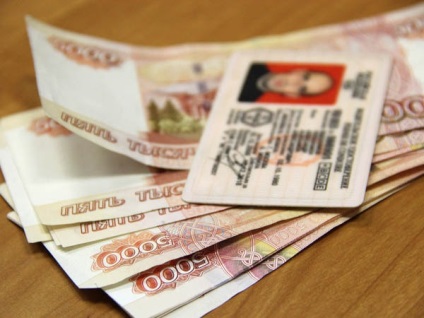 Aflați cum să cumpărați în mod legal drepturi în St. Petersburg - obțineți permisul de conducere al oricărei persoane