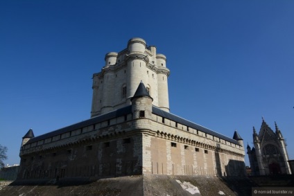 Венсенский замок, париж