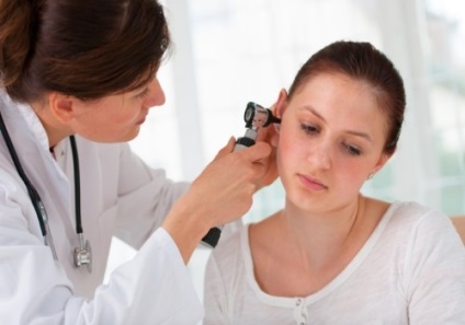 Descărcarea de la ureche cauze, caracteristici și tratament