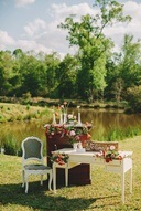 Mobilier de epocă în decor de nunți