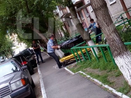 Întreaga cameră din sânge a sărit de pe acoperișul lui Tyumenets și-a ucis soția, știri despre Tyumen