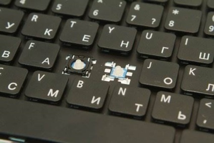 Înlocuirea tastaturii pe laptop