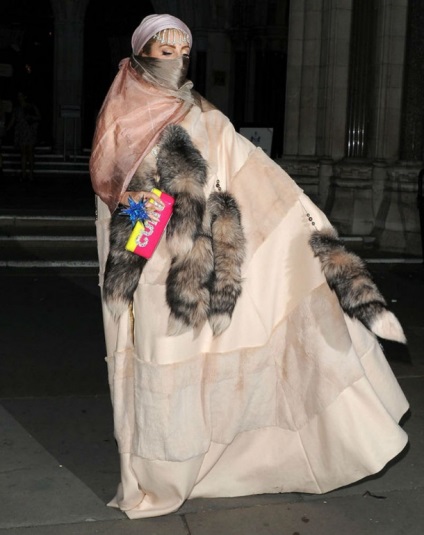 7. A leginkább felháborító ruhák Lady Gaga