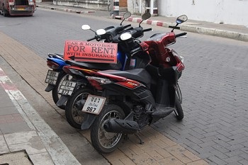 Închiriați o motocicletă și o mașină în Thailanda