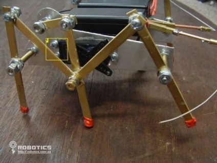 Diy lobsterbot - un robot simplu bazat pe amplificatorul lm386