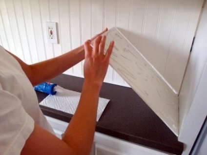Kötény PVC panel a konyha (58 fotó), hogyan kell rögzíteni egy konyha kötény, a telepítés