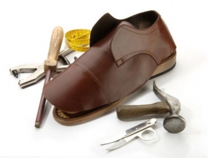 Idee pentru repararea pantofilor de afaceri