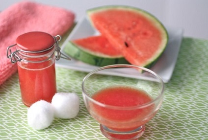 Hogyan kell használni a görögdinnye kozmetikumokban - arcpakolás görögdinnye