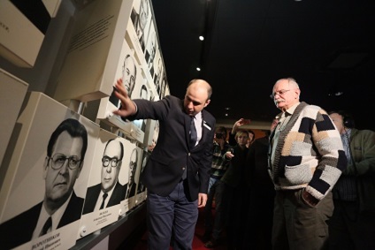 Cum a mers Nikita Mikhalkov la centrul de la Yeltsin