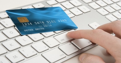 Cum de a lega și de a transfera fonduri către un card de credit cu paypal