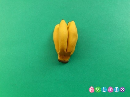 Cum sa faci bananele din plasticina in etape