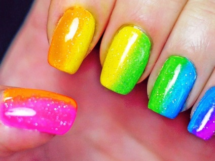 Cum se face o tranziție de culori pe unghii toate culorile curcubeului - blogul femeilor