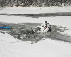 Cum se scufundă snowmobilele