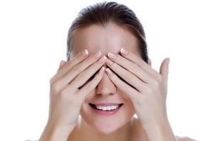Masajul ochilor pentru a restabili viziunea, tehnicile de imbunatatire