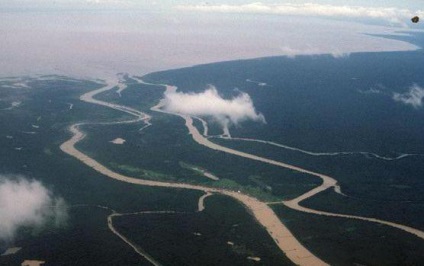 Mekong este un râu în Vietnam