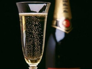 Italok - Pezsgő - 10 jeleit minőség és a jó pezsgő