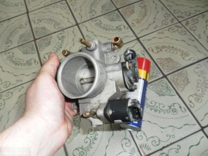 De ce robinete în timpul dispersiei VAZ-2112 16 valve pentru motive fierbinți