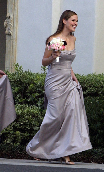 Planificator de nunta care rochii sunt alese de domnisoarele de onoare, jessica alba, pozitia 20