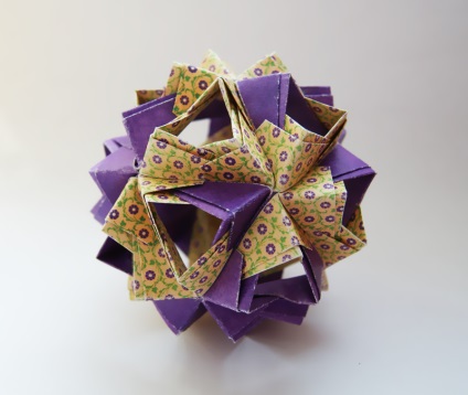 Ebben a részben, akkor megjelenik az origami kusudama