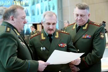 Pensionar militar - articol - reforma sistemului de pensii va începe cu armata