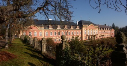 Castle Dobříš Prága környéki