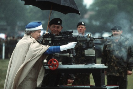 11 Fapte reale despre Regina Angliei, care vă va lovi - știri în fotografii