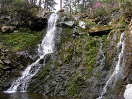 Alekseevsky Falls, blogul pustnicului