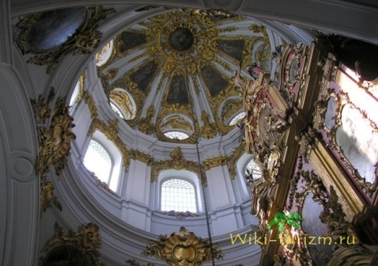 Biserica Sf. Andrei - o capodoperă a lui Rastrelli - bloguri pe