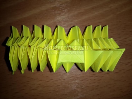 Modele dinamice de origami